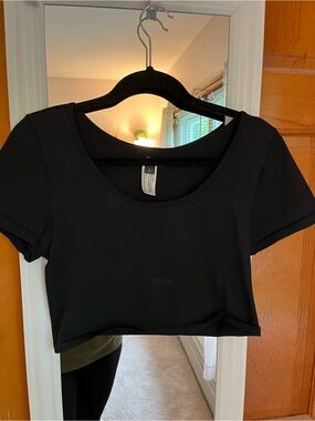 wild fable Black Scoop Neck Ribbed Crop Top